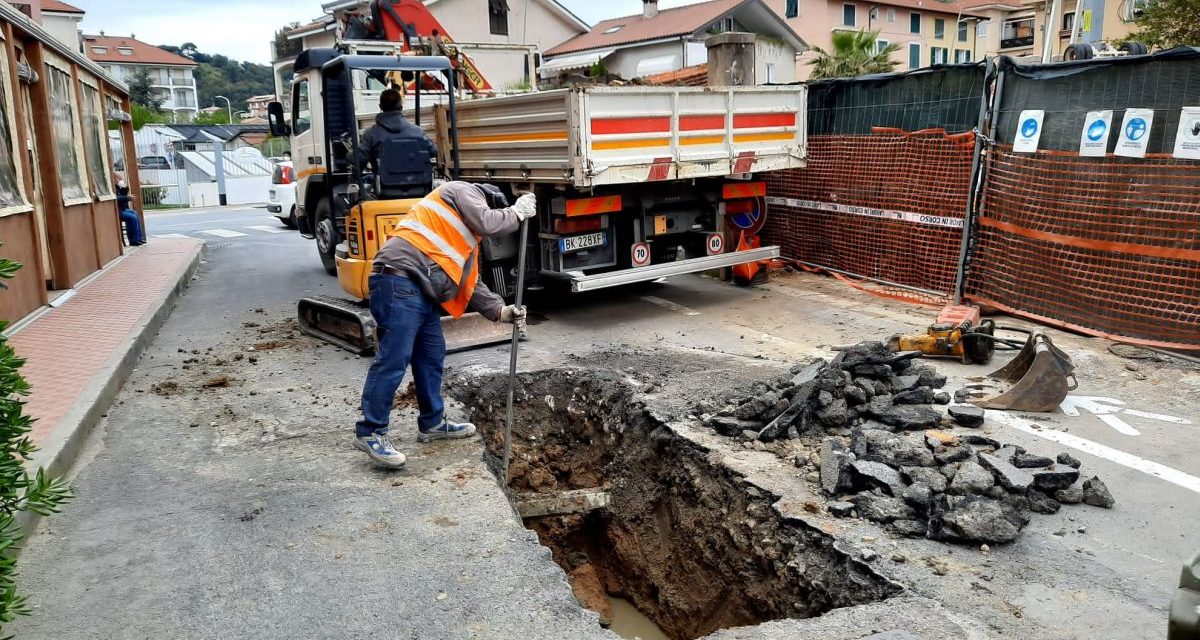 Si rompe la fogna a San Bartolomeo, i lavori dureranno circa tre giorni