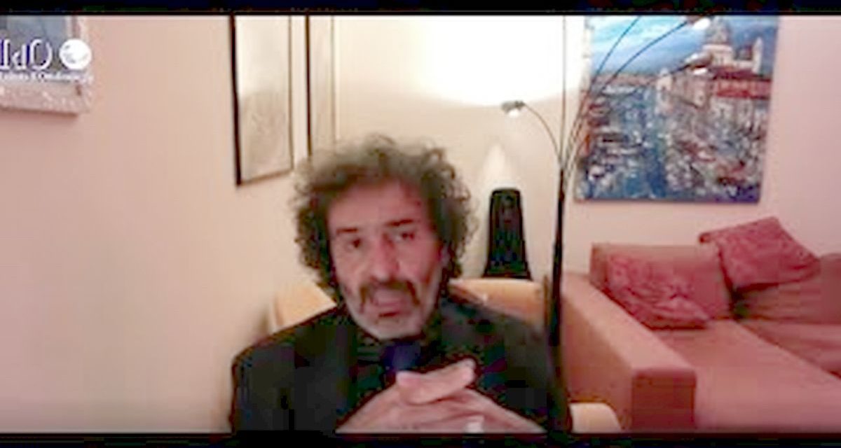 Lo psichiatra: Il Covid lascerà segni indelebili fra i giovani a causa del cambio delle abitudini