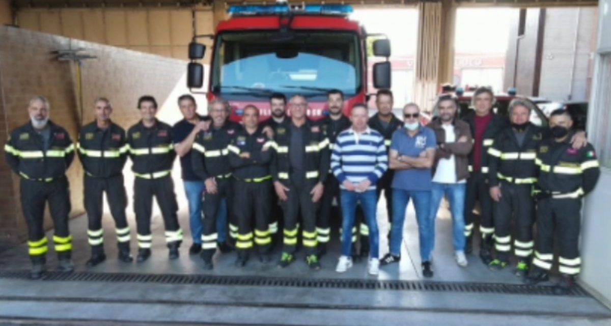 Tortonese di 88 anni accusa un malore intrappolata nella villa, salvata dai pompieri