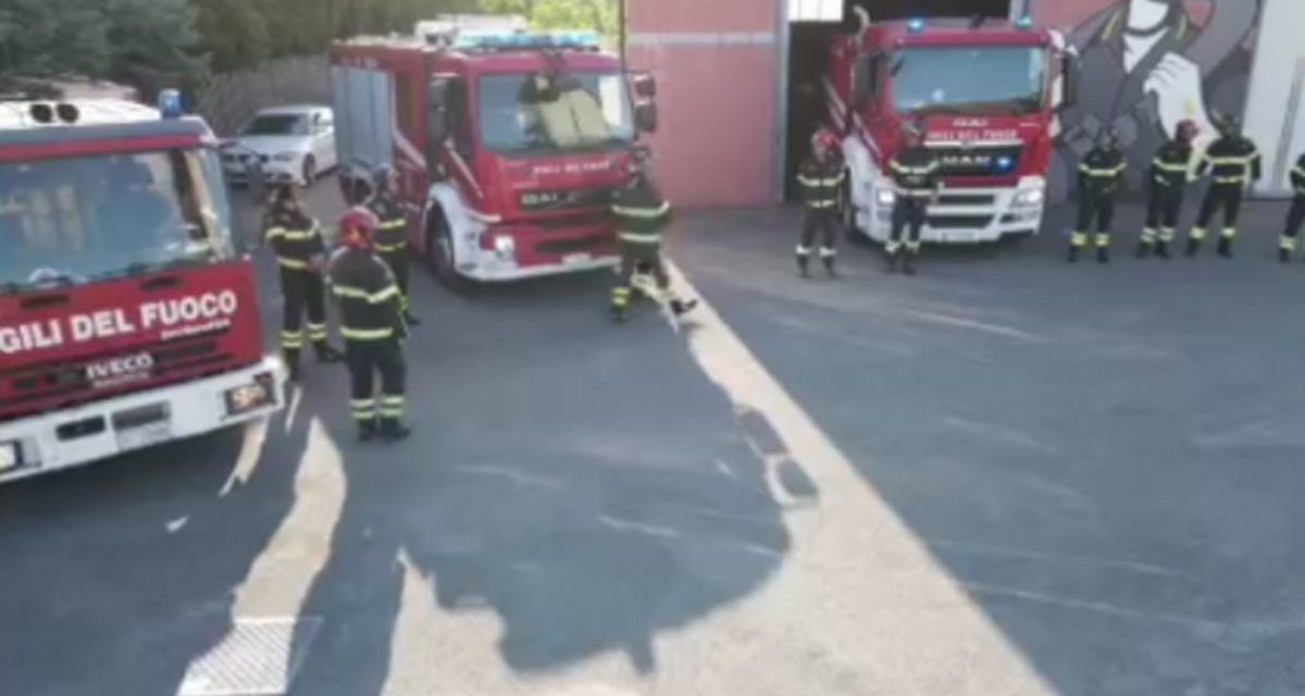 Tortona, ospita un amico e lui lo lascia fuori casa di notte. Sale, strano incendio