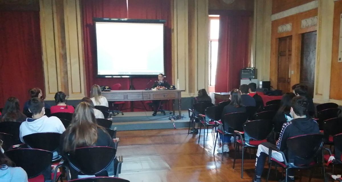 I Carabinieri di Casale al “Leardi” per insegnare la legalità