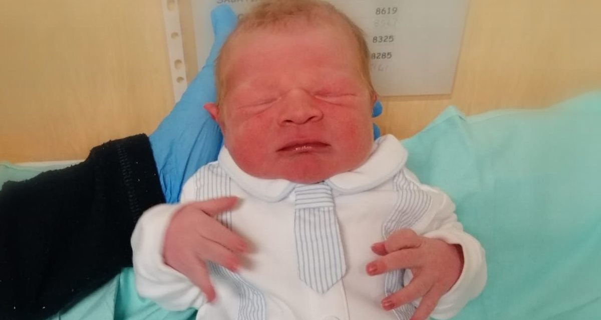 Tortona ha un bimbo in più: è nato Daniele Bani, figlio di Andrea e Irina