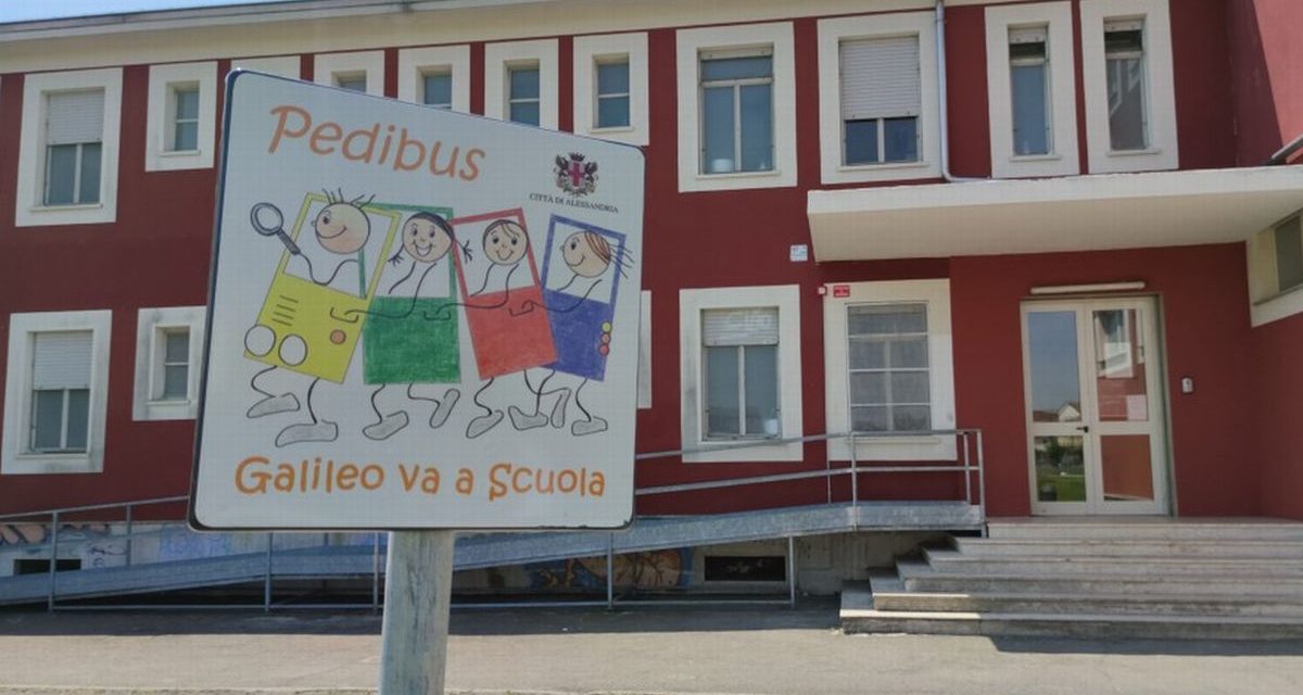 In Alessandria inizia il progetto ‘Pedibus’ a scuola a piedi