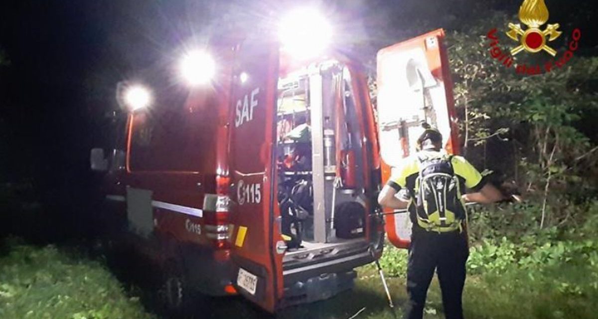Due mamme con tre bambini si perdono nei boschi di Caldirola, salvate nella notte