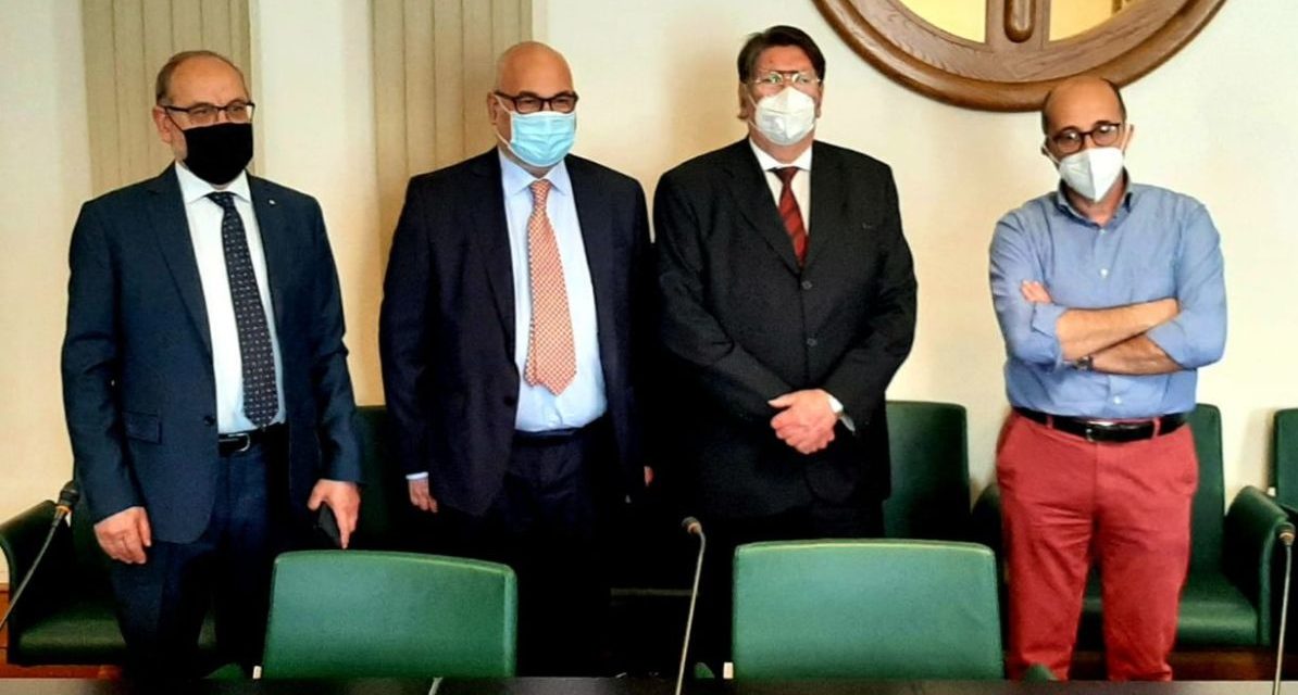 Il neo segretario Marco Casarino in visita alla Camera Commercio di Imperia