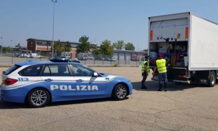 Alla guida del camion in stato di ebbrezza provoca incidente a Castelletto Monferrato : Patente sospesa