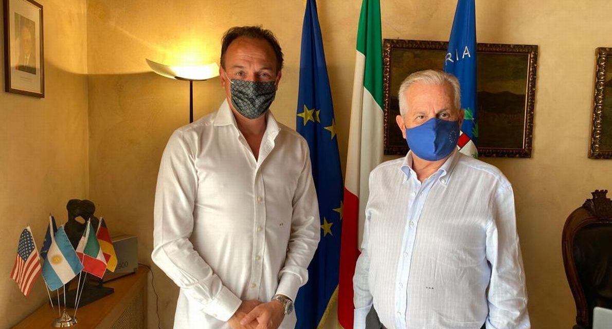 Il Presidente Cirio in vacanza a Diano Marina incontra il Sindaco di Imperia