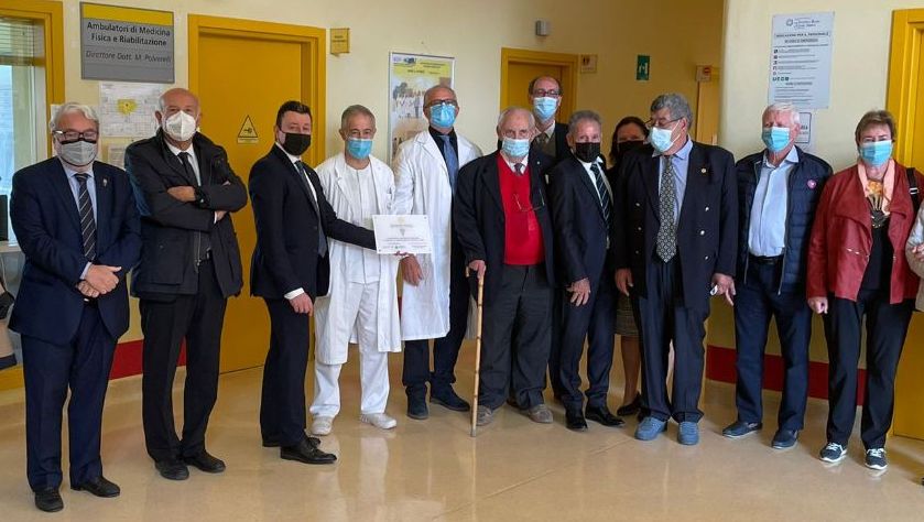 Riabilitazione ad Alessandria: donato un sistema robotico dal Rotary Club