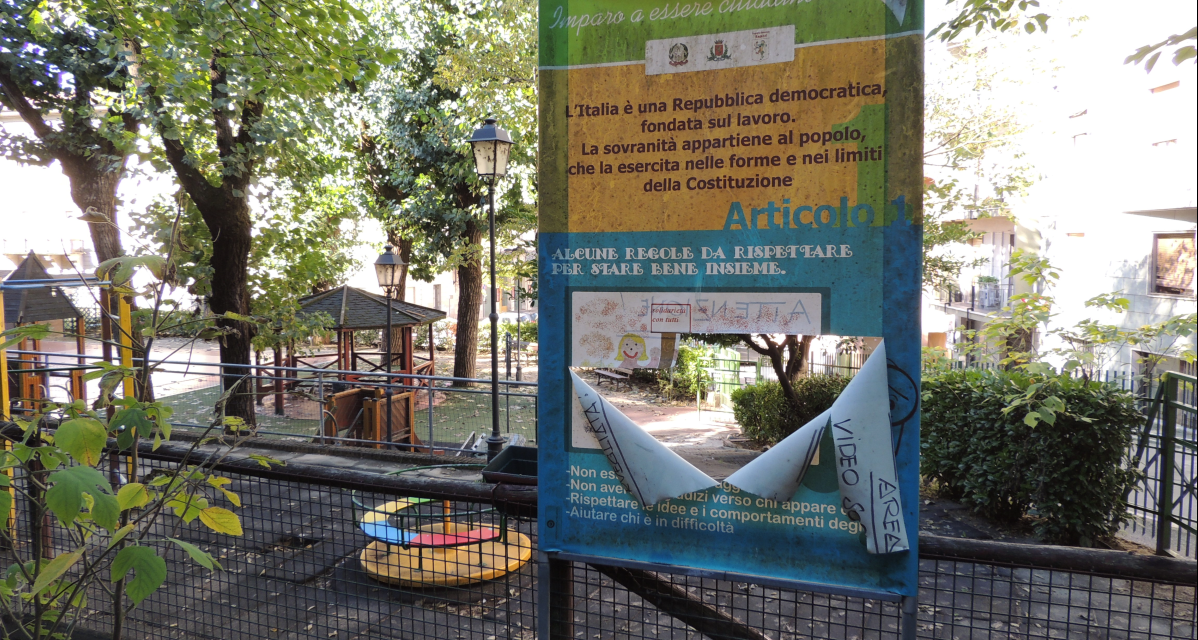 Troppi vandali al Parco della Lucciola di Tortona, il Comune cerca un gestore