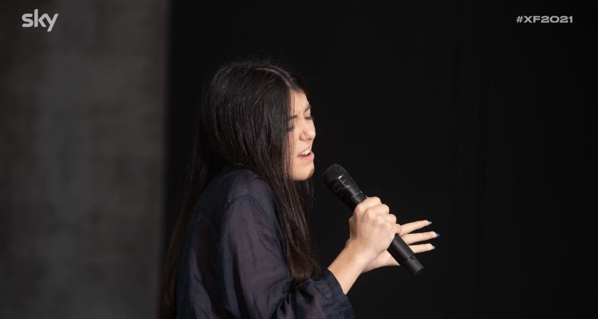 Nika Paris, la cantante sostenuta dalla Diamond di Alessandria approda ai Live di X Factor