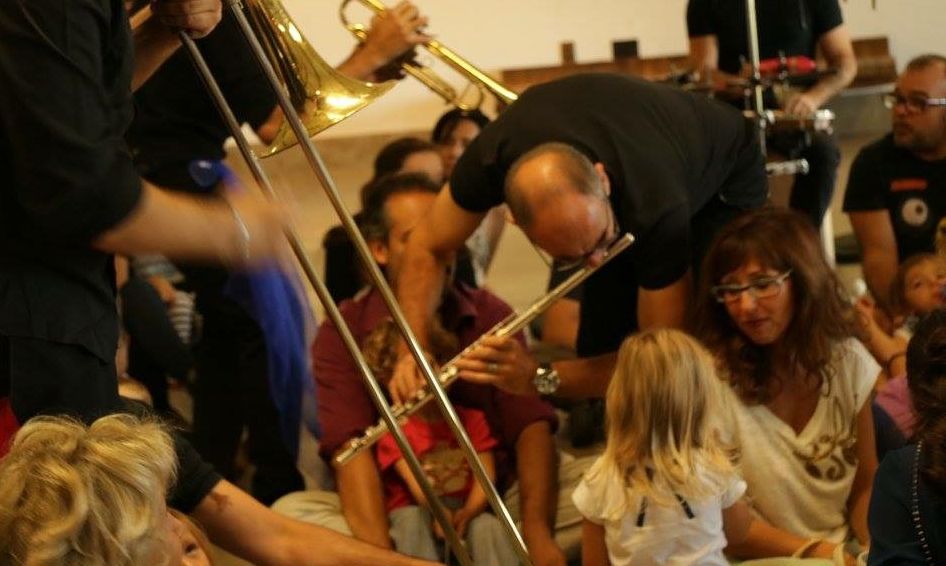 Nel Golfo Dianese la Scuola di Musica San Giorgio riparte con una novità: bambini e genitori suonano insieme
