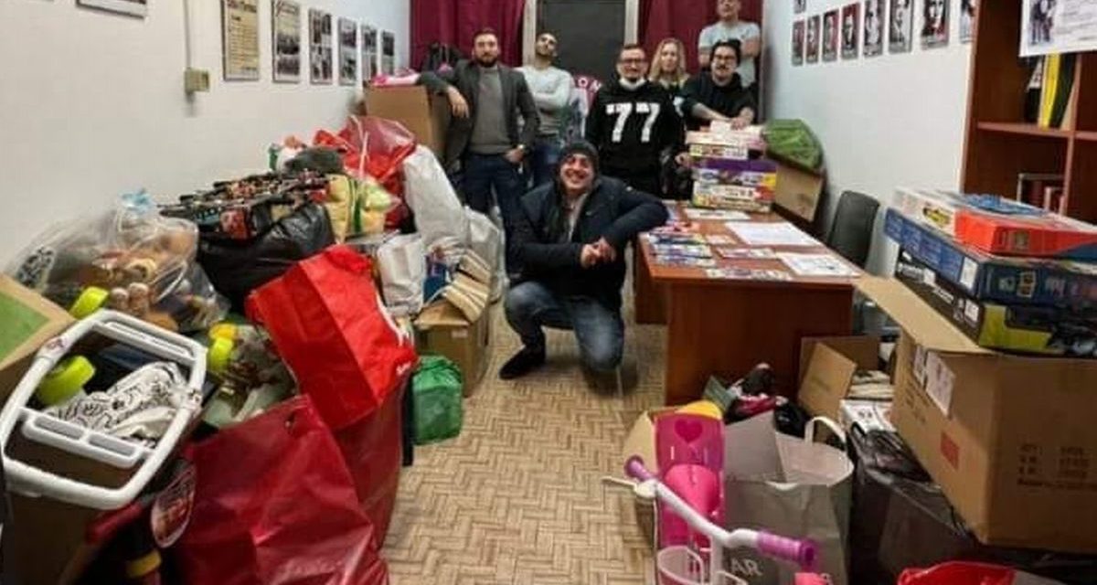 Avete giocattoli che non usate più? Portateli sabato ad Azione Tortona per i bambini poveri