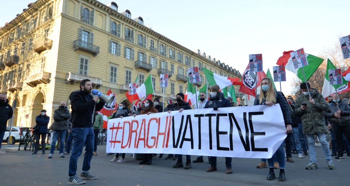 Il tortonese Andrea Mantovani ha guidato la manifestazione contro i tagli alla Sanità e non solo