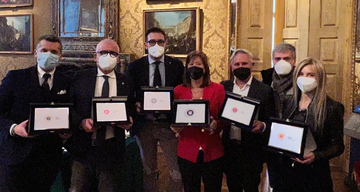 Alessandria ha ricevuto il logo del Distretto Urbano del Commercio