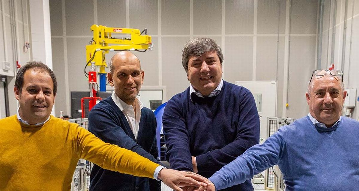 Serralunga di Crea, Ecomotive Solutions lancia nuove sfide sull’ibrido per mezzi pesanti