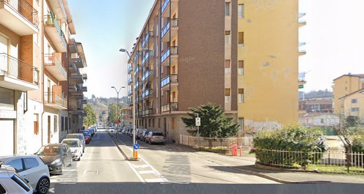 Tortonese di 56 anni cade dalla finestra in via Caduti della Libertà e muore