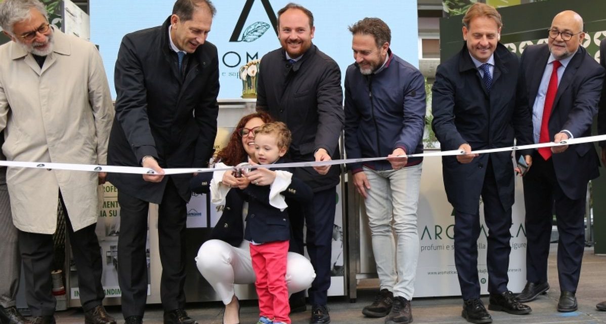 Iniziata Aromatica a Diano Marina: grande affluenza di pubblico sin dalle prime ore del mattino