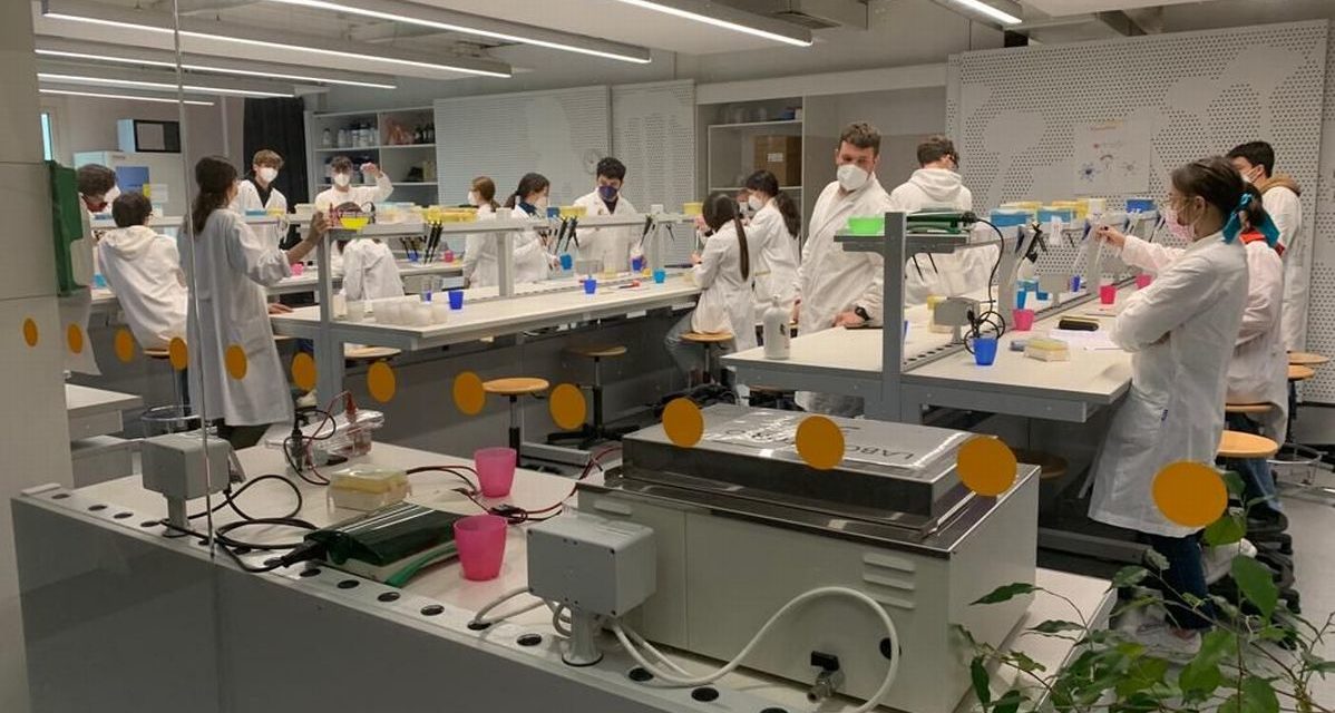 Affascinante esperienza degli studenti del Marconi alla Fondazione Golinelli