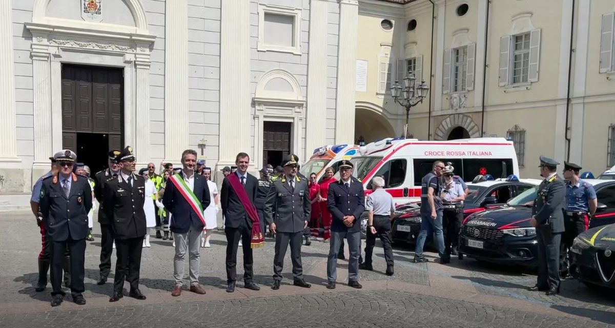 Tortona ha celebrato la festa della Repubblica con una bella manifestazione. Le immagini