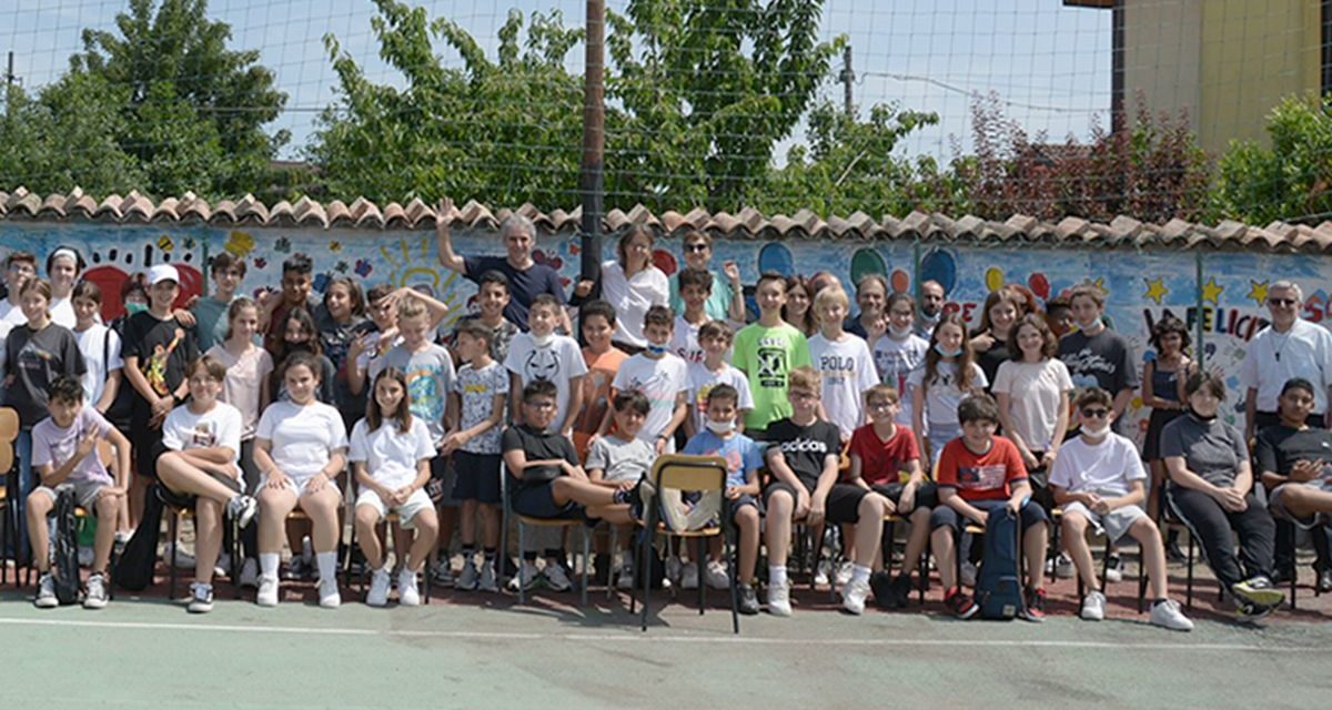 Fabrizio Falchetto e i ragazzi di Pontecurone hanno realizzato uno splendido murale