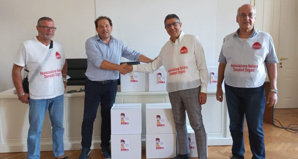 Imperia, consegna di beni alimentari alle famiglie in difficoltà grazie alla collaborazione tra Comune e Aido