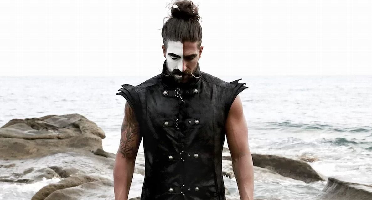 Continuano a Diano Castello gli appuntamenti musicali del sabato sera con Garibaldi