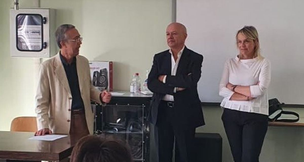 Chiodi e Damiani nelle scuole di Tortona per l’inizio dell’anno scolastico