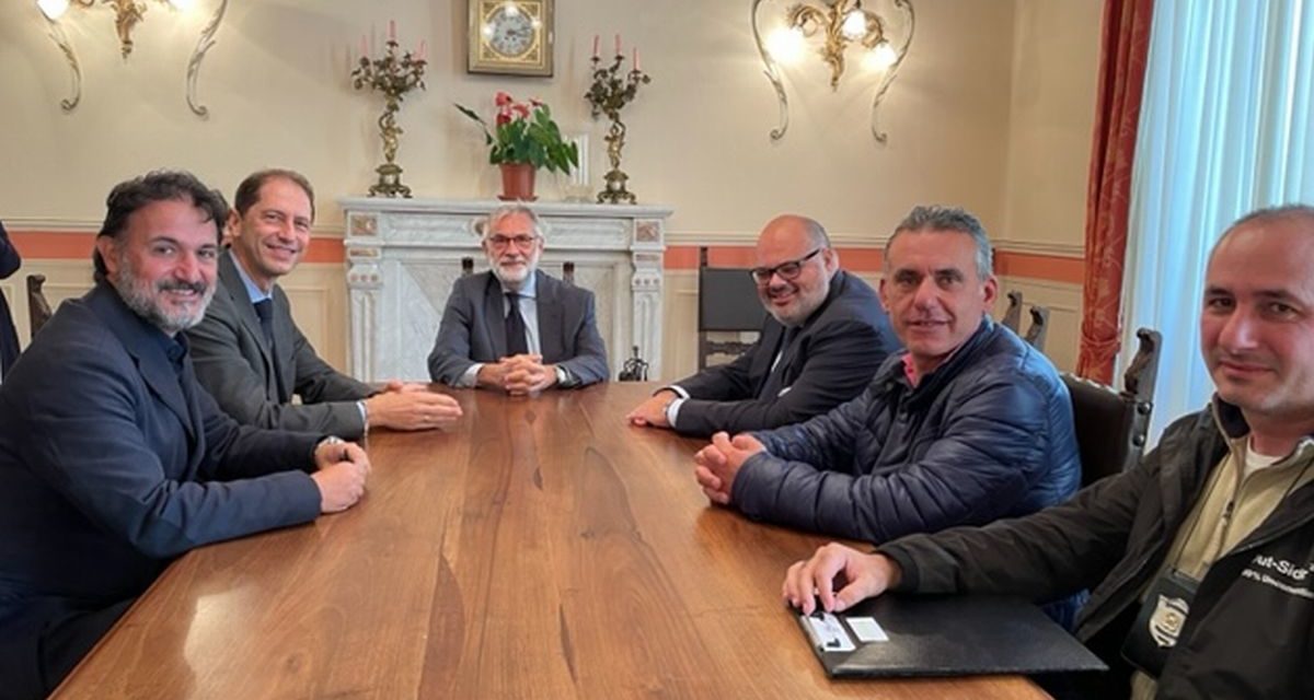 Comuni del Golfo dianese e Ponente Ligure firmano accordo con prefetto contro l’abusivismo