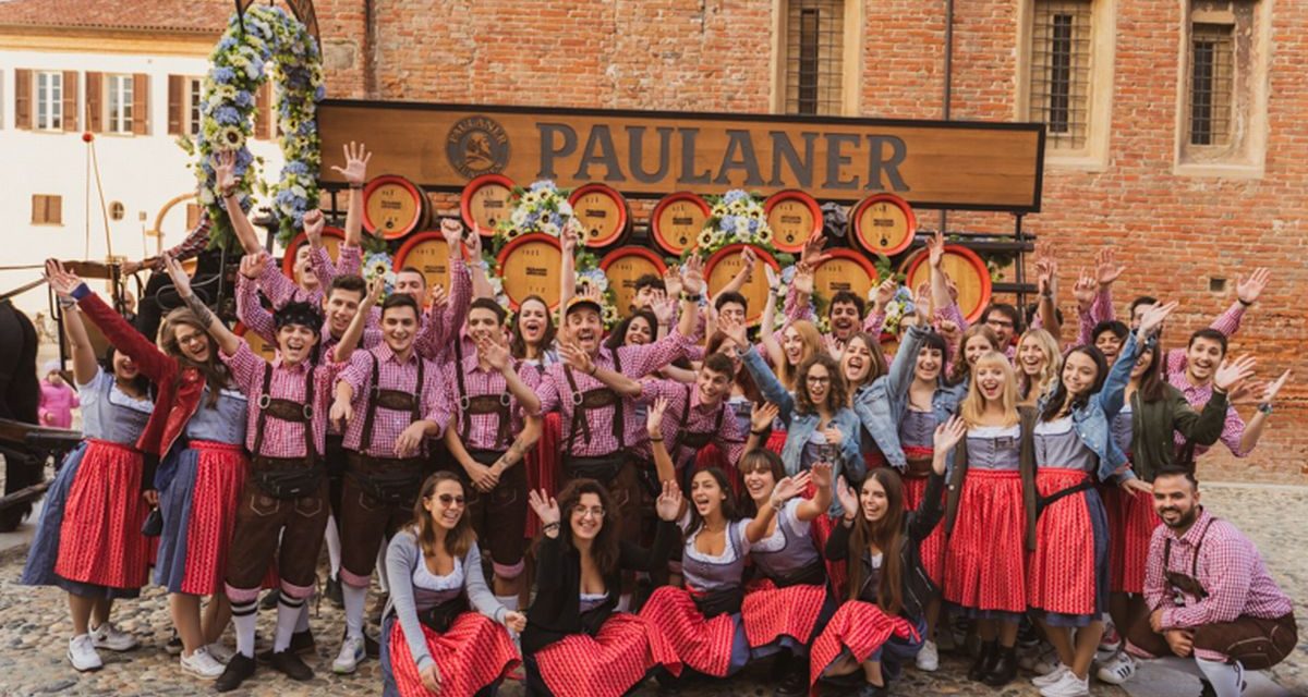 Sale l’attesa per la grande parata che darà il via al Paulaner Oktoberfest Alessandria 2022