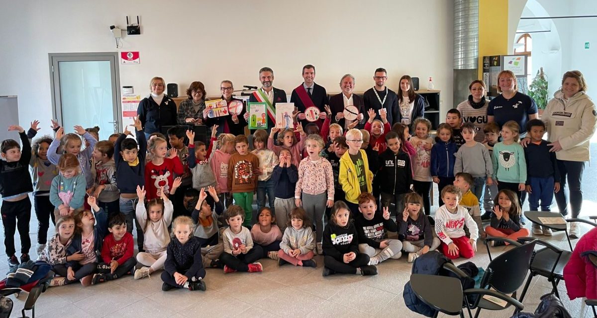 Il Comune di Tortona ha incontrato i bambini della “Mary Poppins” per difendere l’Ossona