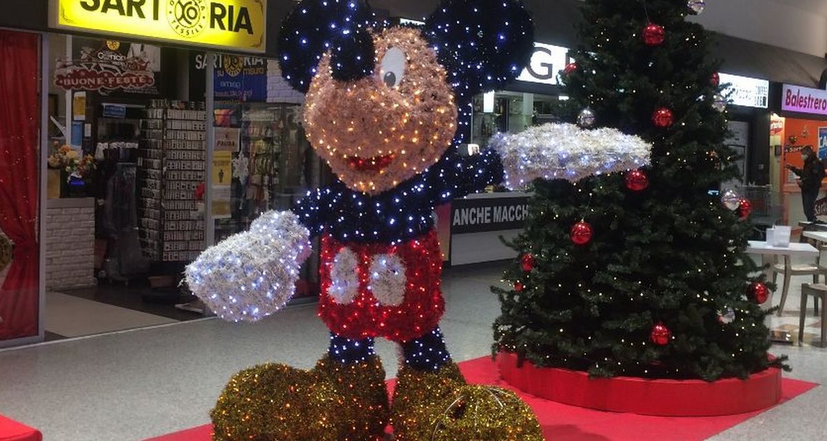 Continuano i Mercatini di Natale alla Città Commerciale Oasi