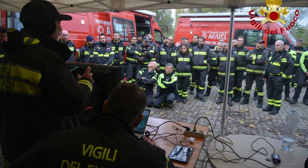 I  Vigili del Fuoco della provincia in esercitazione per prevenire i disastri
