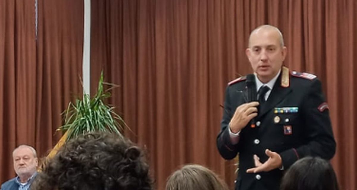 I carabinieri di Ospedaletti  incontrano gli studenti della scuola media “Edmondo de Amicis”
