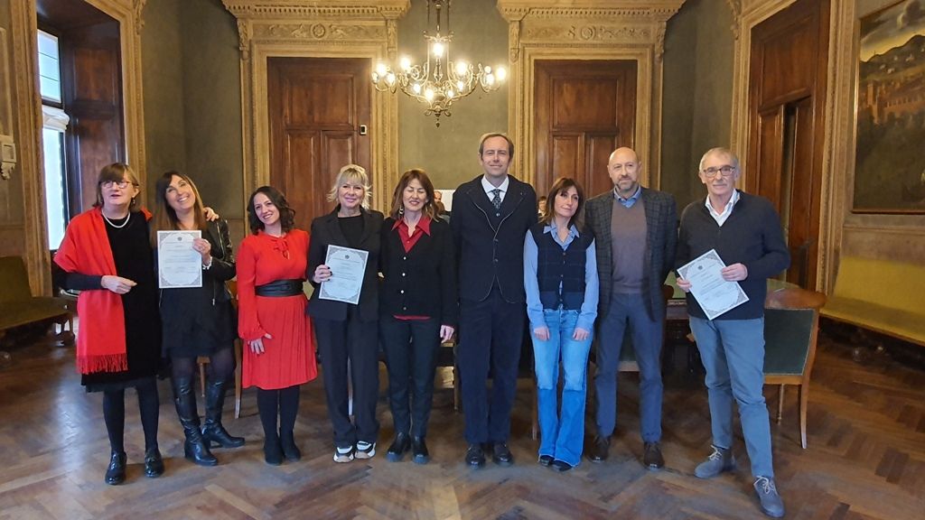 Il comune di Alessandria ha assegnato il premio “I nastri rossi” ecco a chi