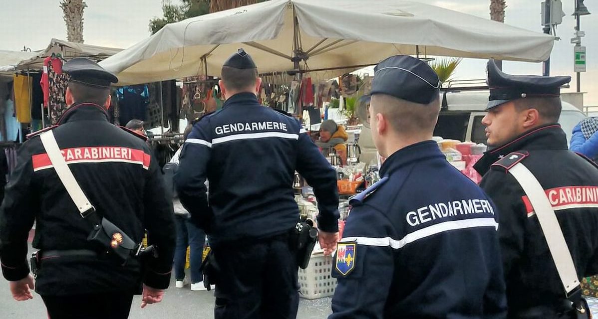 Carabinieri italiani e Gendarmi Francesi insieme a controllare il confine