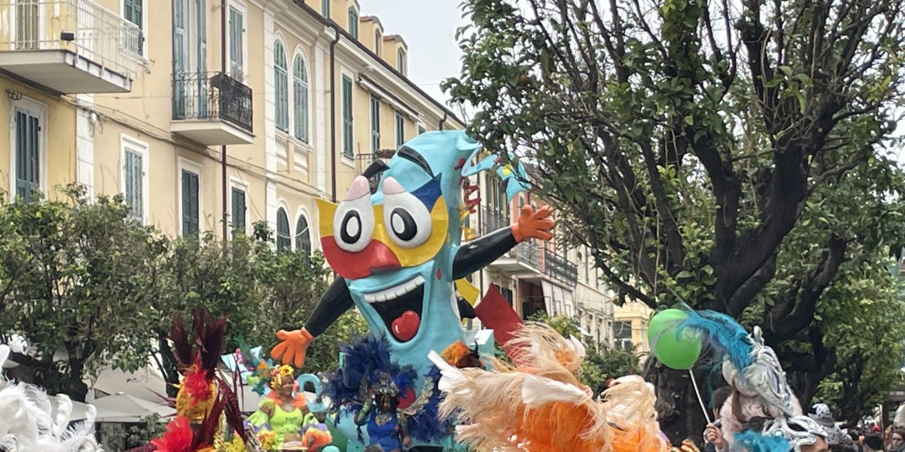 Domenica a Diano Marina arriva il carnevale con festa dei bambini e sfilata di carro allegorici