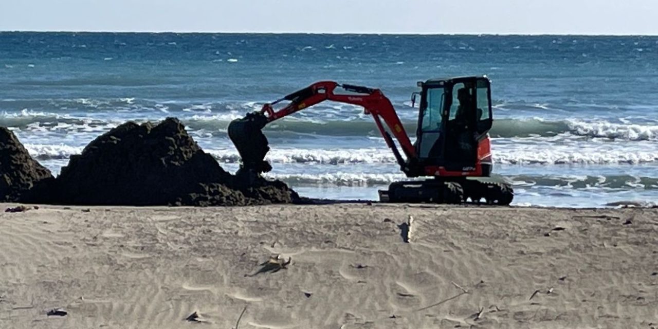 Al via a Diano Marina i lavori di ripascimento e difesa della spiaggia