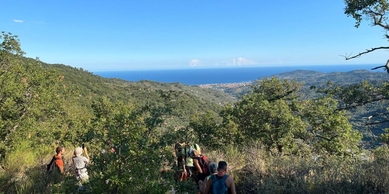Diano Arentino, al via domenica un calendario di escursioni sui sentieri sistemati grazie al progetto GAL