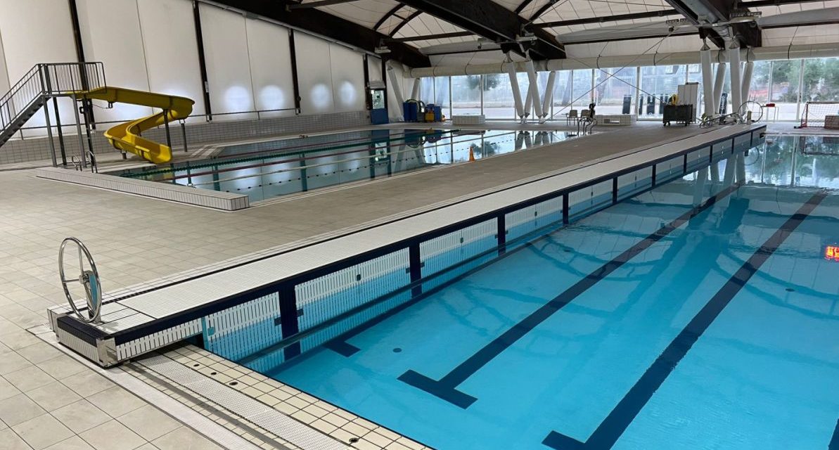 Imperia, montato il nuovo pontone in piscina. E domani la Cascione ospita la Champions League di Pallanuoto
