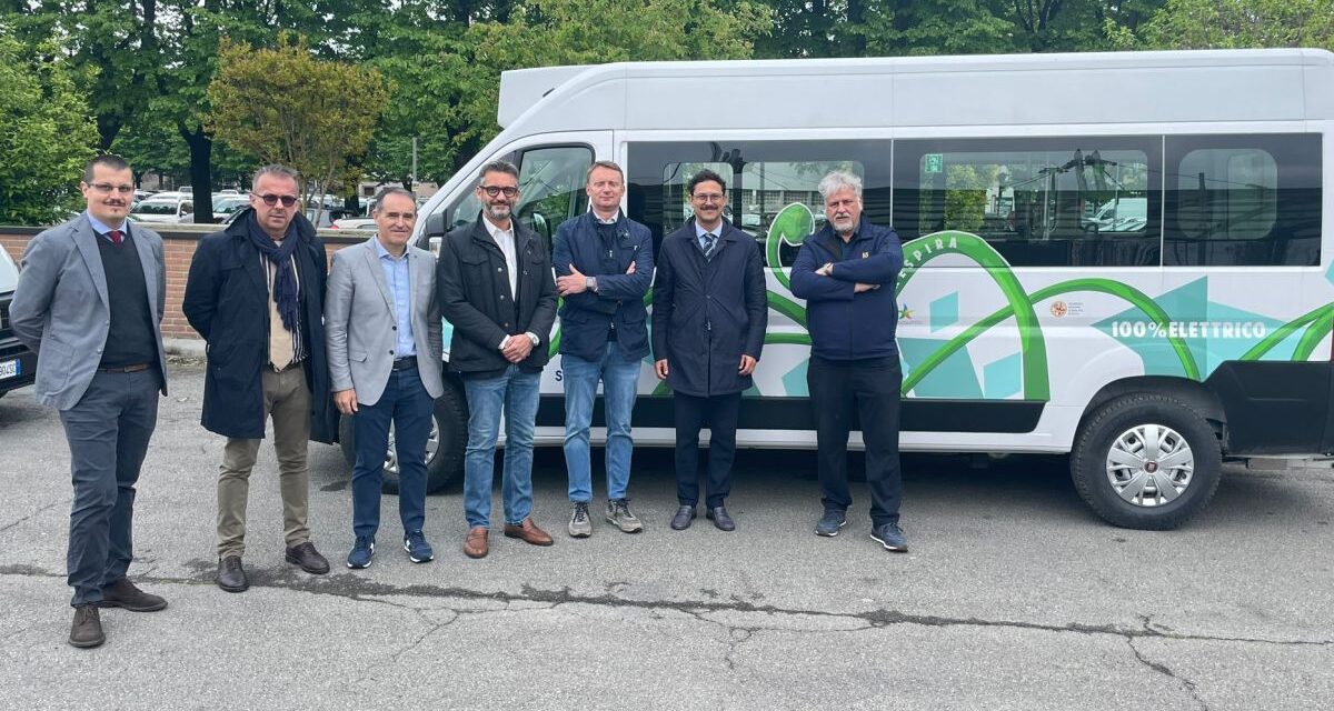 A Tortona inaugurati due nuovi Bus elettrici per il trasporto pubblico in città