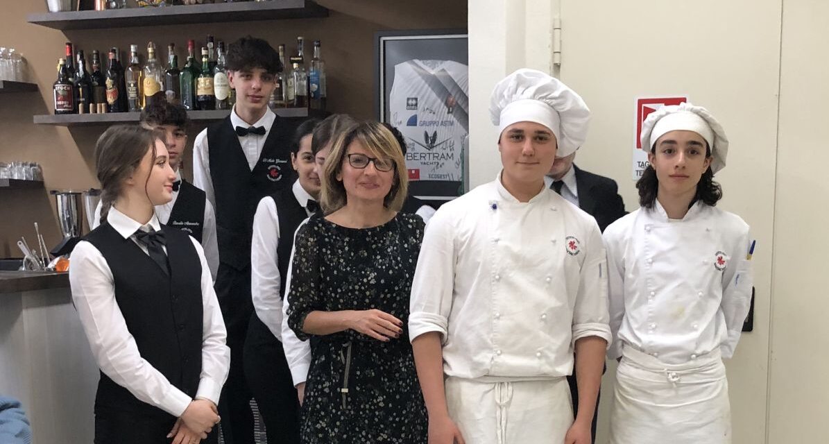 Alla scuola alberghiera di Tortona i Lions parlano di Cristierna di Danimarca