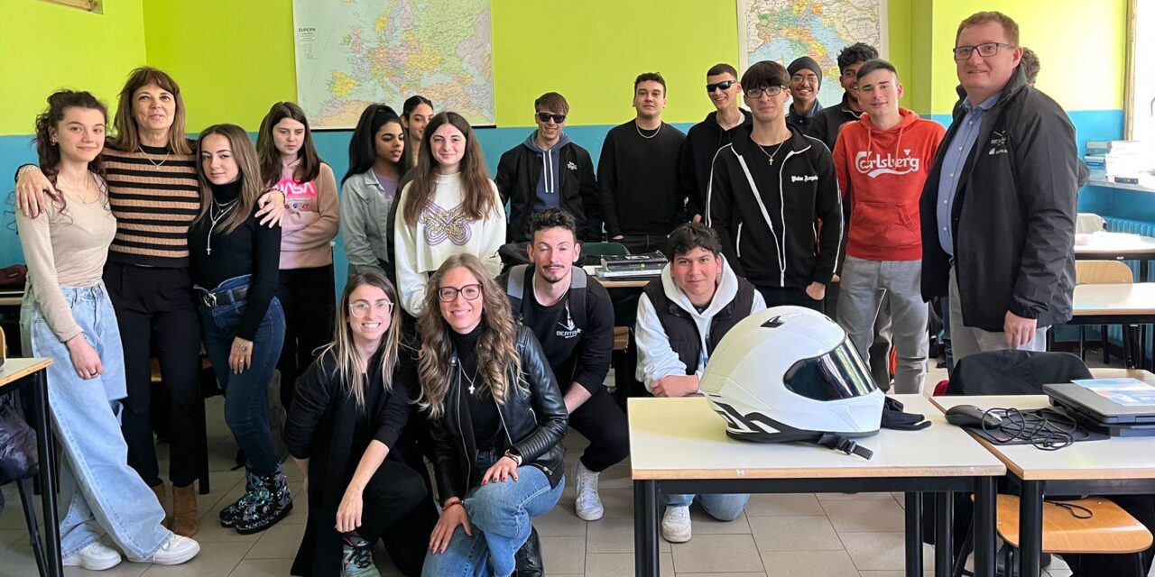 Gli studenti del Marconi di Tortona studiano le dinamiche dello sport e i successi della vita