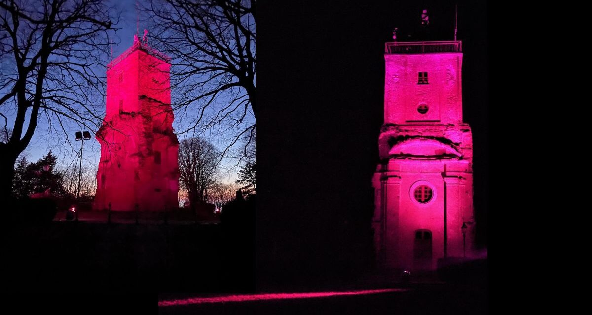 Tortona si fa bella per il Giro d’Italia e dopo aver illuminato la Torre aggiusta le strade