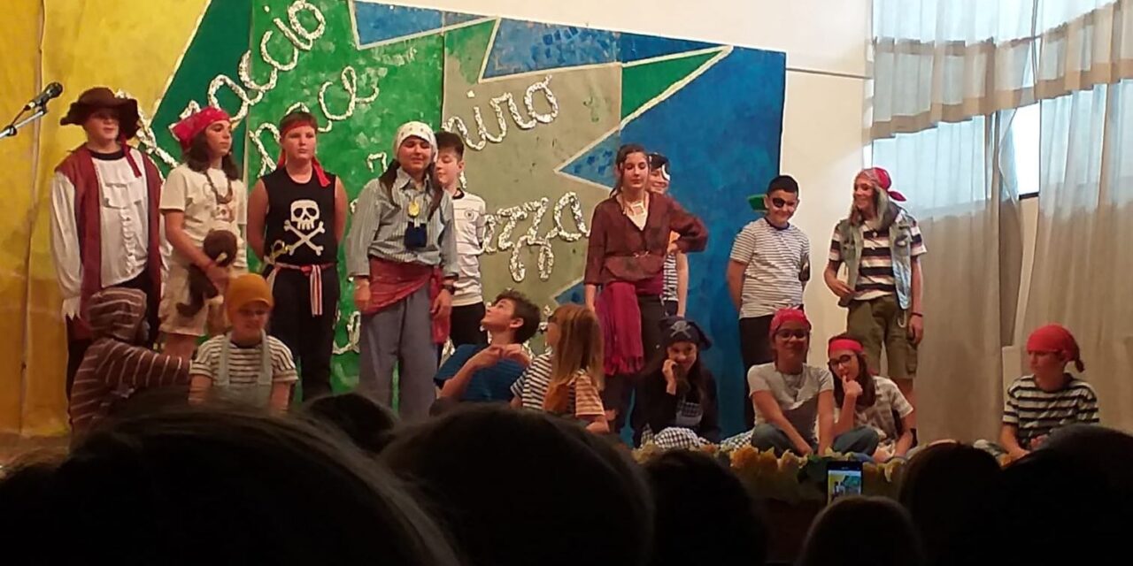Successo del teatro che vede protagonisti i bambini di Carbonara Scrivia