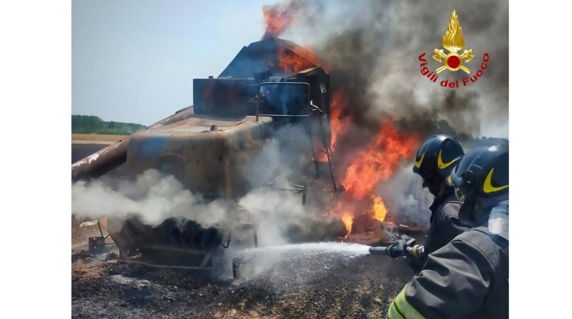 Incendio a Tortona, sterpaglie a Pontecurone e mietitrebbia a fuoco ad Isola