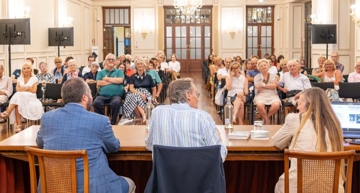 Grande partecipazione di pubblico per Andrea Vitali ai Martedì Letterari  ieri sera  al Casinò di Sanremo