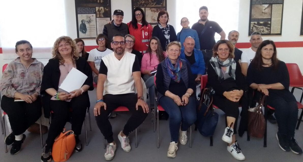 Anche nei paesi del Tortonese si impara ad usare il defibrillatore