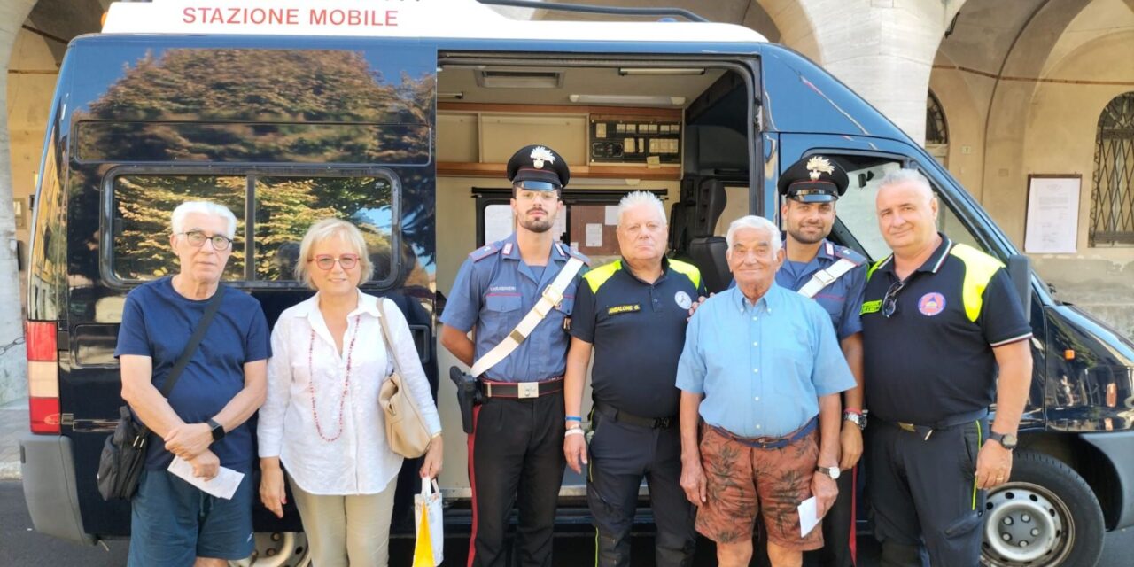 Bella iniziativa dei Carabinieri a Pontecurone contro la solitudine degli anziani