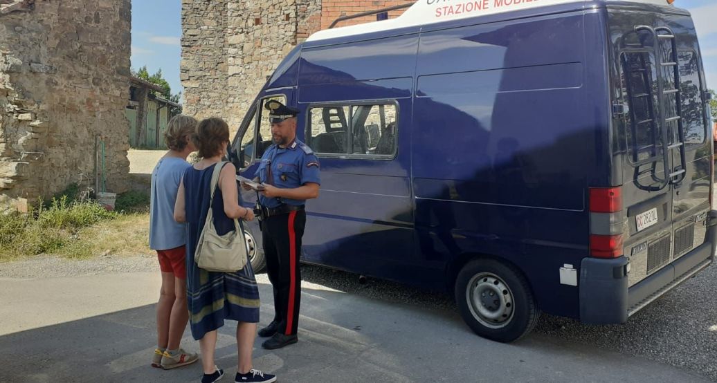 Ha preso il la campagna dei carabinieri di Tortona contro la solitudine degli anziani, i primi incontri