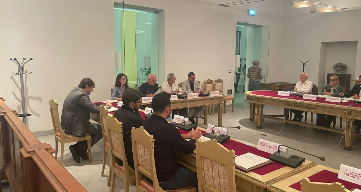 Ultimo Consiglio comunale dell’anno a Tortona con la maggioranza che guarda positiva il futuro